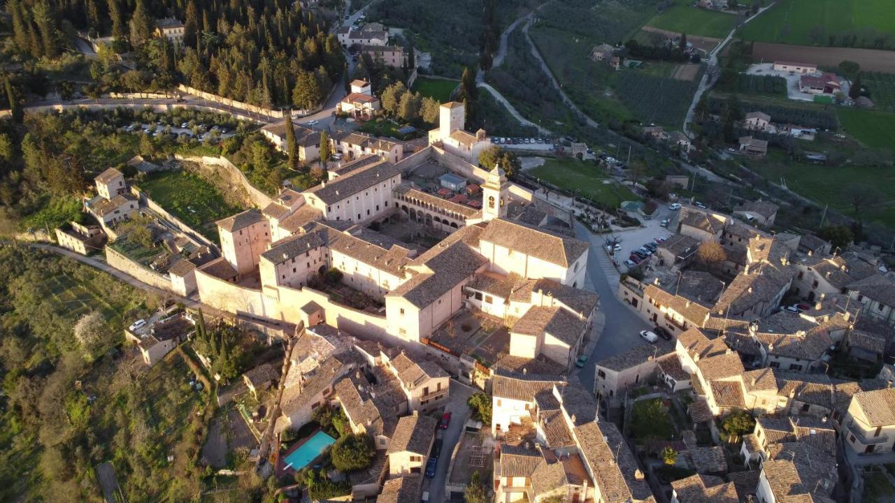 Turchese Leilighet Spello Eksteriør bilde
